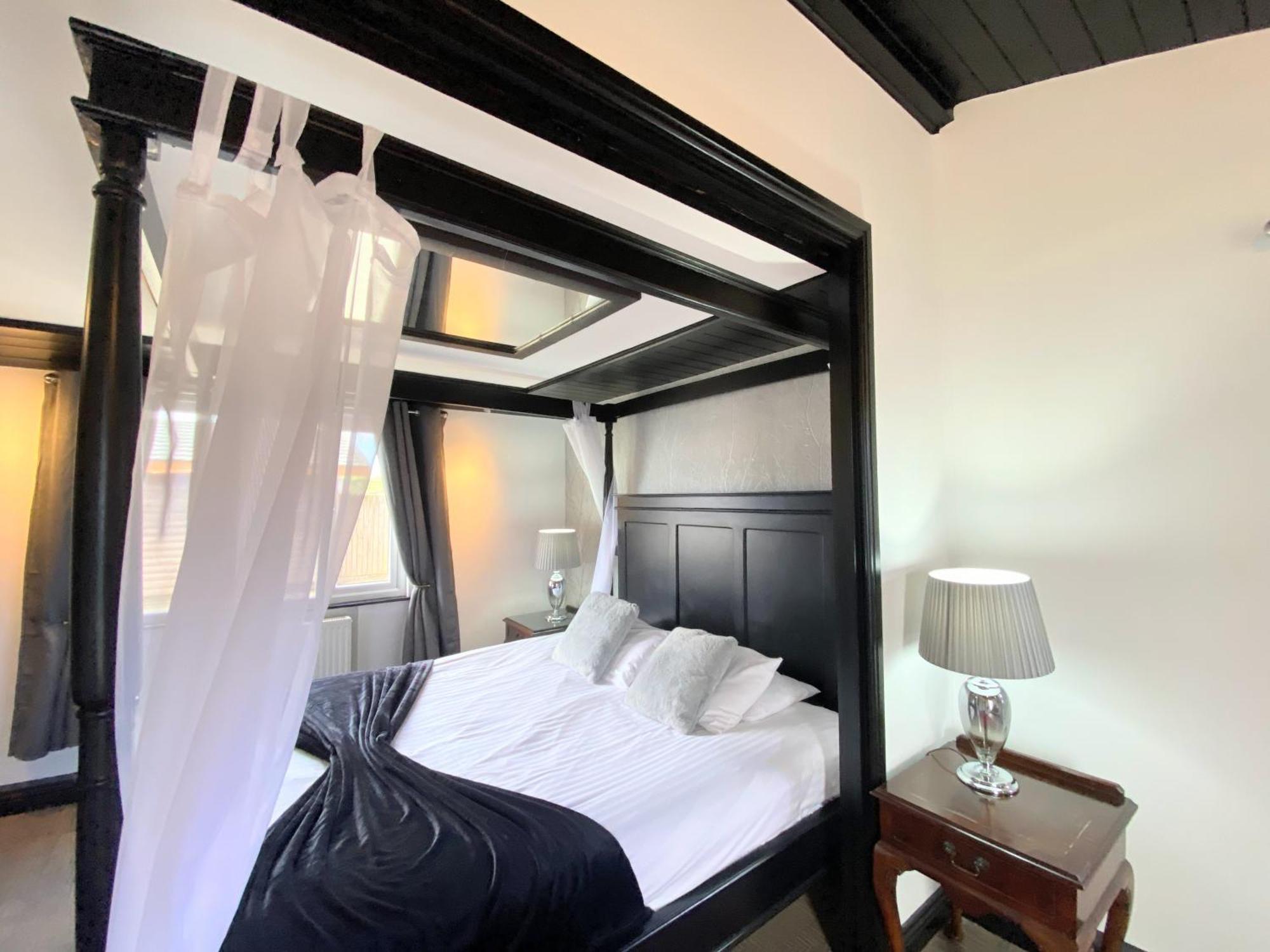 Вілла Ochil 9 With Private Hot Tub - Fife - Loch Leven - Lomond Hills - Pet Friendly Kelty Екстер'єр фото