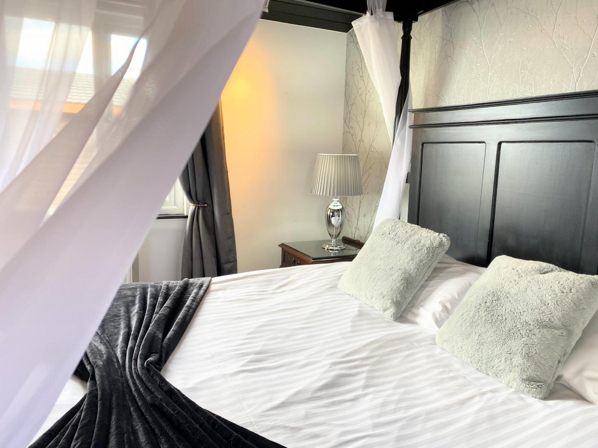 Вілла Ochil 9 With Private Hot Tub - Fife - Loch Leven - Lomond Hills - Pet Friendly Kelty Екстер'єр фото